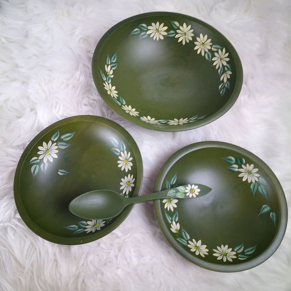 Woodcraftery wooden bowls spoon hand painted set